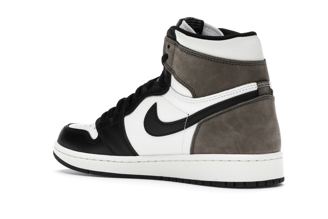 Air Jordan 1 Retro High "Dark Mocha"