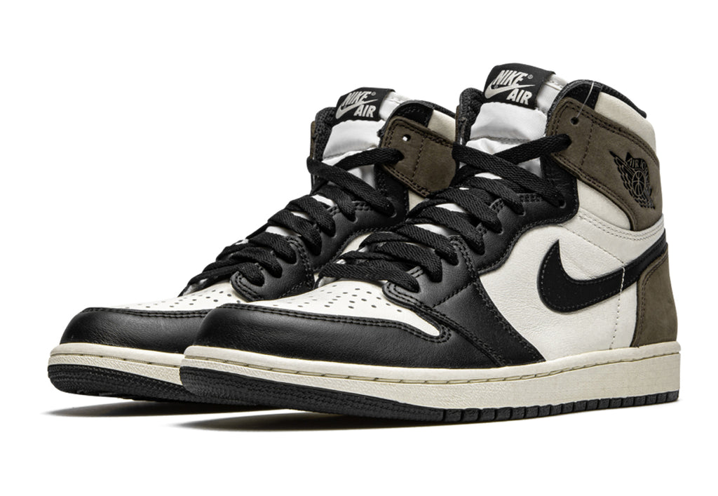 Air Jordan 1 Retro High "Dark Mocha"